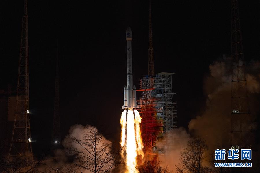 长征三号乙运载火箭 成功发射北斗系统第54颗导航卫星